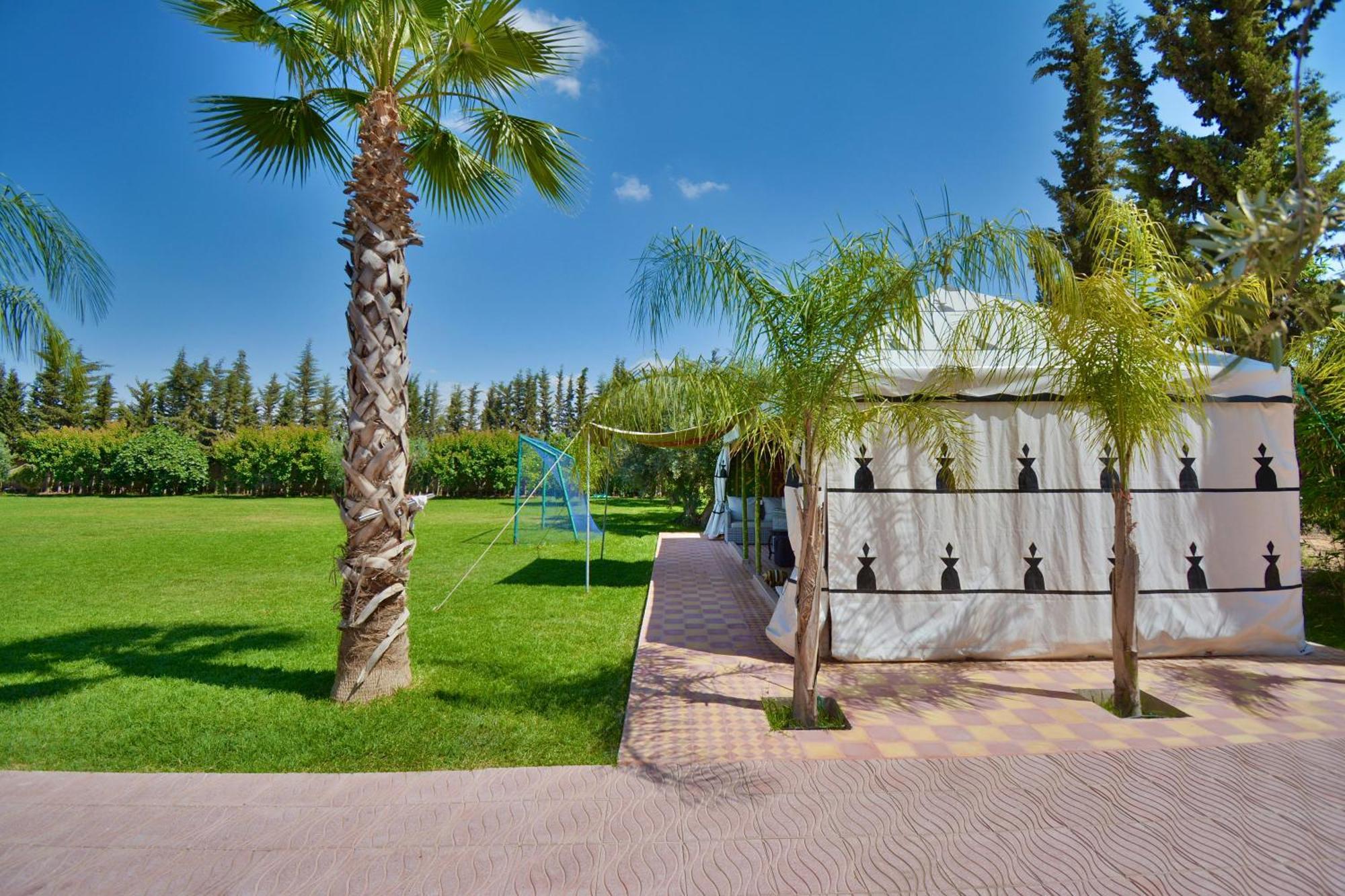 מרקש Ferme De Vacances Avec Une Grande Villa A Marrakech מראה חיצוני תמונה