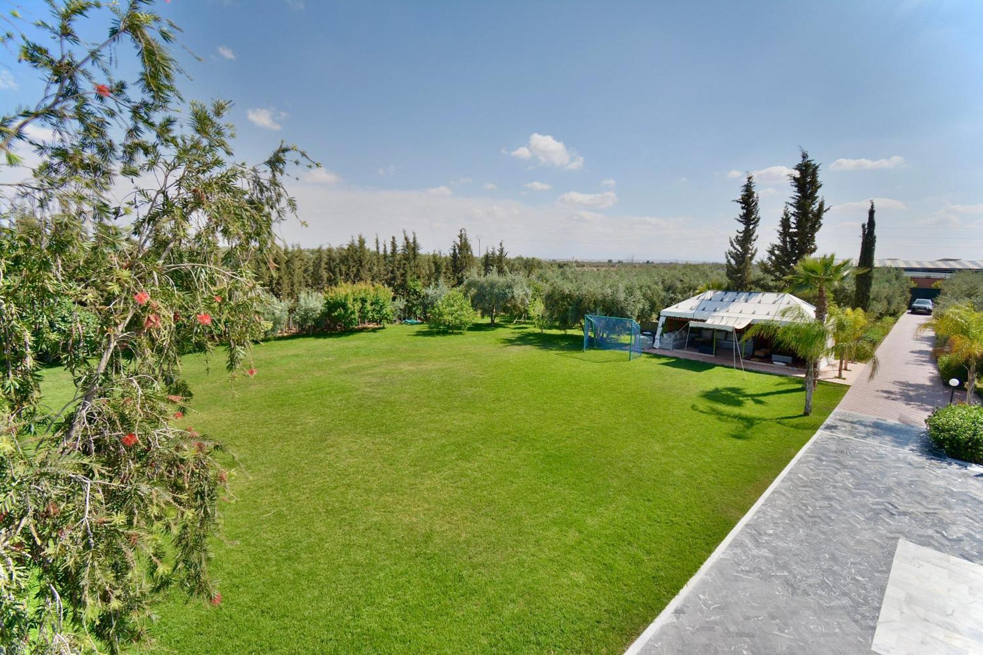 מרקש Ferme De Vacances Avec Une Grande Villa A Marrakech מראה חיצוני תמונה